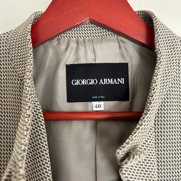 Giorgio Armani Gray Houndstooth Blazer IT40 - Picture 2 of 3